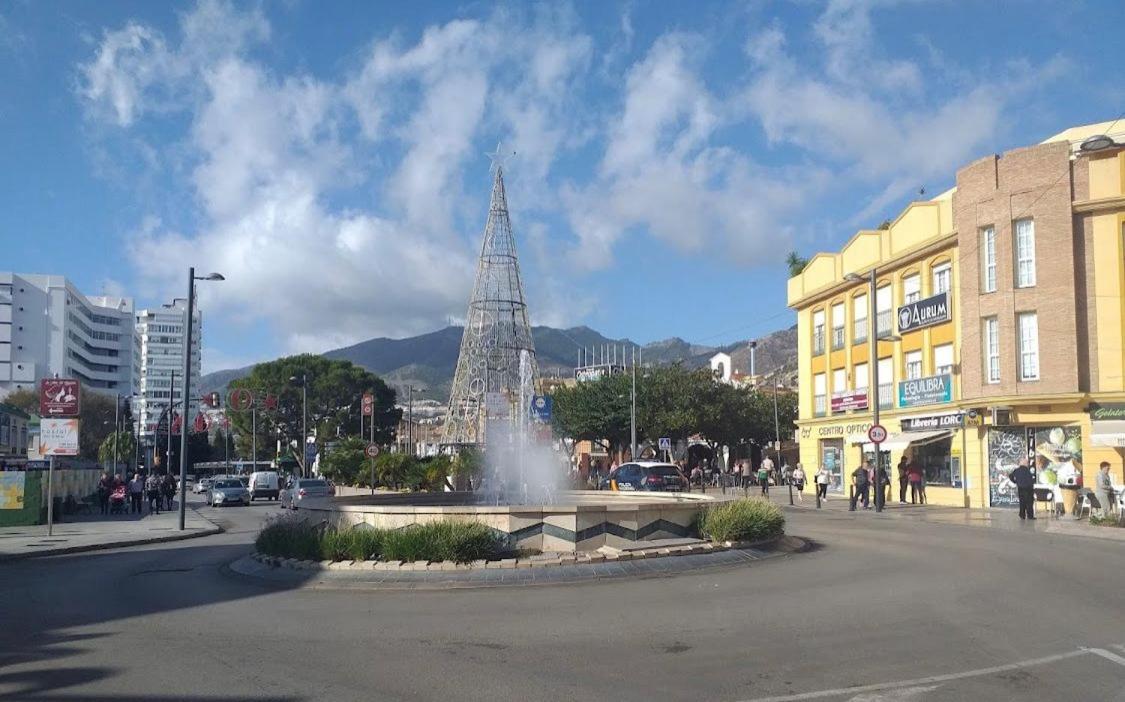 Apt Centrico Con Vistas Y Piscinas Benalmádena Dış mekan fotoğraf